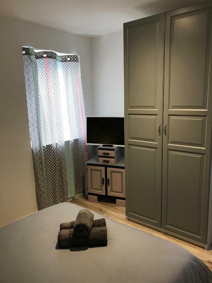 Albi Home - Rochegude Luaran gambar